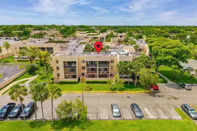 10425 SW 112th Ave #302, Miami, FL 33176 - Photo 37