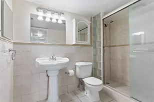 10425 SW 112th Ave, Miami, FL 33176 - Photo 27