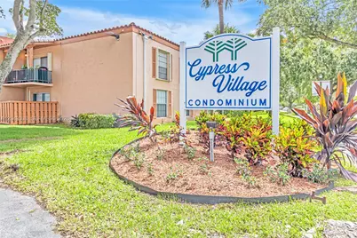 7201 Miami Lakes Dr #B14, Miami Lakes, FL 33014 - Photo 1