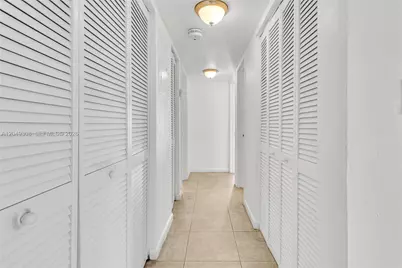 7201 Miami Lakes Dr #B14, Miami Lakes, FL 33014 - Photo 17