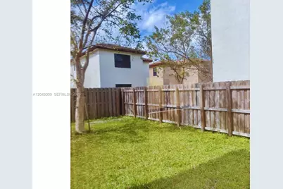 132 NE 24th Ave, Homestead, FL 33033 - Photo 21