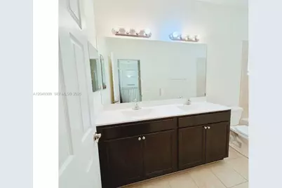 132 NE 24th Ave, Homestead, FL 33033 - Photo 17