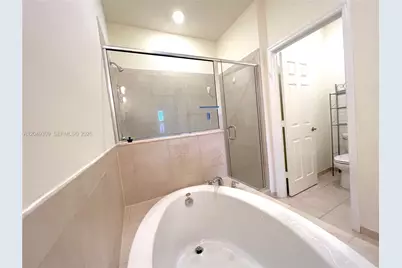 132 NE 24th Ave, Homestead, FL 33033 - Photo 19