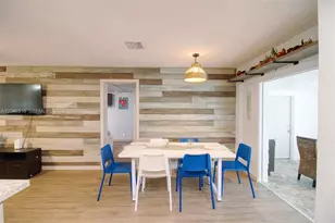 3039 Grant St, Hollywood, FL 33021 - Photo 9