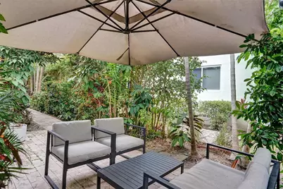 1431 Lincoln Ter #3, Miami Beach, FL 33139 - Photo 37