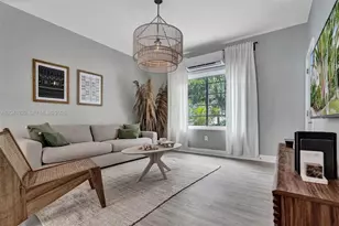 1431 Lincoln Terrace, Miami Beach, FL 33139 - Photo 5