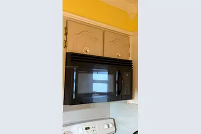 3940 NW 42nd Ave #313, Lauderdale Lakes, FL 33319 - Photo 9