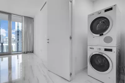 300 Biscayne Boulevard Way #3009W, Miami, FL 33131 - Photo 23
