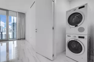 300 Biscayne Blvd Way, Miami, FL 33131 - Photo 23
