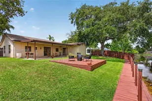 11861 NW 41st St, Sunrise, FL 33323 - Photo 5