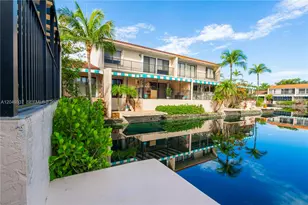 14808 Balgowan Rd, Miami Lakes, FL 33016 - Photo 27