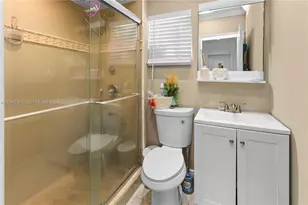 3080 SW 5th St, Miami, FL 33135 - Photo 25