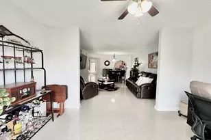 4975 E Sabal Palm Blvd, Tamarac, FL 33319 - Photo 7