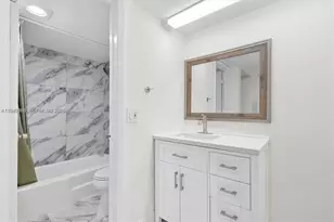 250 180th Dr, Sunny Isles Beach, FL 33160 - Photo 11