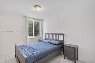 250 180th Dr, Sunny Isles Beach, FL 33160 - Photo 17