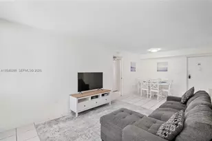 250 180th Dr, Sunny Isles Beach, FL 33160 - Photo 9