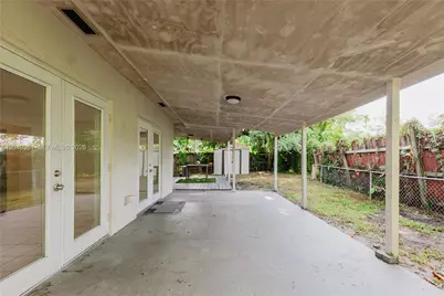 6130 Flagler St, Hollywood, FL 33023 - Photo 21