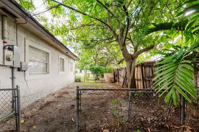 6130 Flagler St, Hollywood, FL 33023 - Photo 23