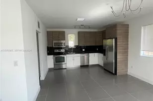 545 NW 121st St, North Miami, FL 33168 - Photo 5