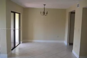 9022 SW 123rd Ct, Miami, FL 33186 - Photo 5