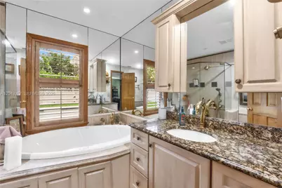 8177 NW 1st St, Coral Springs, FL 33071 - Photo 9