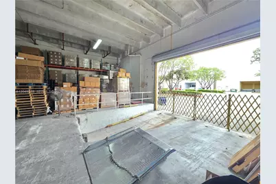 10475 NW 37th Terrace, Doral, FL 33178 - Photo 15