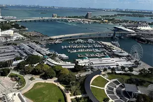 50 Biscayne Blvd, Miami, FL 33132 - Photo 11