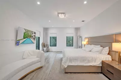 5742 E Brookfield Cir E, Hollywood, FL 33312 - Photo 11
