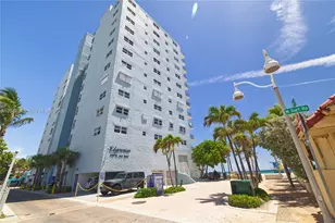 400 N Surf, Hollywood, FL 33019 - Photo 39