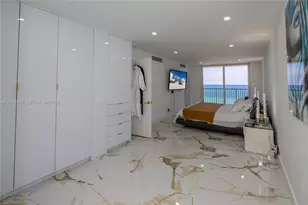 400 N Surf, Hollywood, FL 33019 - Photo 19