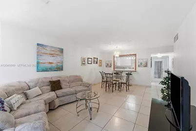 2871 Somerset Dr #103, Lauderdale Lakes, FL 33311 - Photo 13
