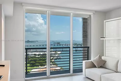 325 S Biscayne Blvd #2920, Miami, FL 33131 - Photo 3