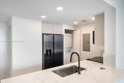 325 S Biscayne Blvd #2920, Miami, FL 33131 - Photo 11