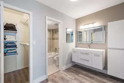 20515 E Country Club Dr #2044, Aventura, FL 33180 - Photo 15