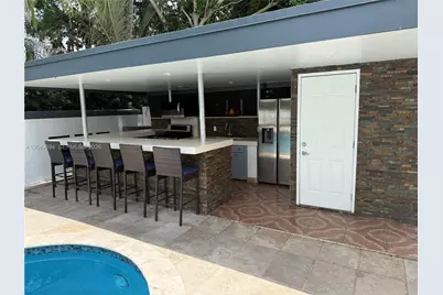 9675 SW 19th St, Miami, FL 33165 - Photo 23