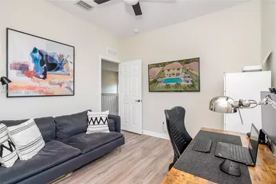 13724 SW 52nd St, Miramar, FL 33027 - Photo 23