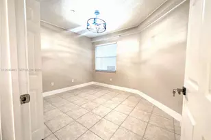 9645 NW 1st Ct, Pembroke Pines, FL 33024 - Photo 15