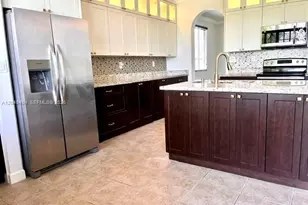 27448 SW 143rd Ct, Homestead, FL 33032 - Photo 7