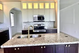 27448 SW 143rd Ct, Homestead, FL 33032 - Photo 5