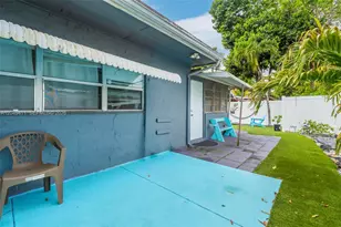 7211 NW 76th St, Tamarac, FL 33321 - Photo 21