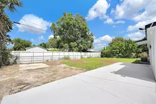 17221 NW 24th Pl, Miami Gardens, FL 33056 - Photo 37
