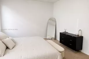 19316 NE 8th Ct, Miami, FL 33179 - Photo 23