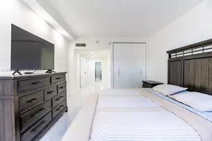 301 174th St, Sunny Isles Beach, FL 33160 - Photo 27