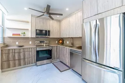 301 174th St #L05, Sunny Isles Beach, FL 33160 - Photo 13