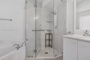 2475 W Cordoba Bend, Weston, FL 33327 - Photo 51