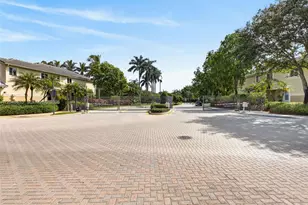 2475 W Cordoba Bend, Weston, FL 33327 - Photo 79