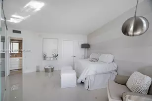100 Bayview Dr, Sunny Isles Beach, FL 33160 - Photo 19