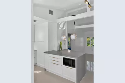 525 NE 63rd St #4, Miami, FL 33138 - Photo 17