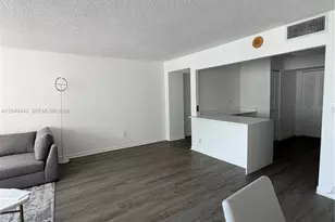 1420 Brickell Bay Dr, Miami, FL 33131 - Photo 15