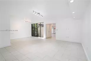 8124 SW 87th Terrace, Miami, FL 33143 - Photo 9